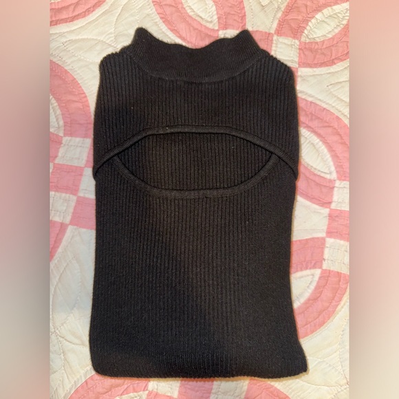 STUDENT MOVING SALE 💕 - Picture 1 of 4